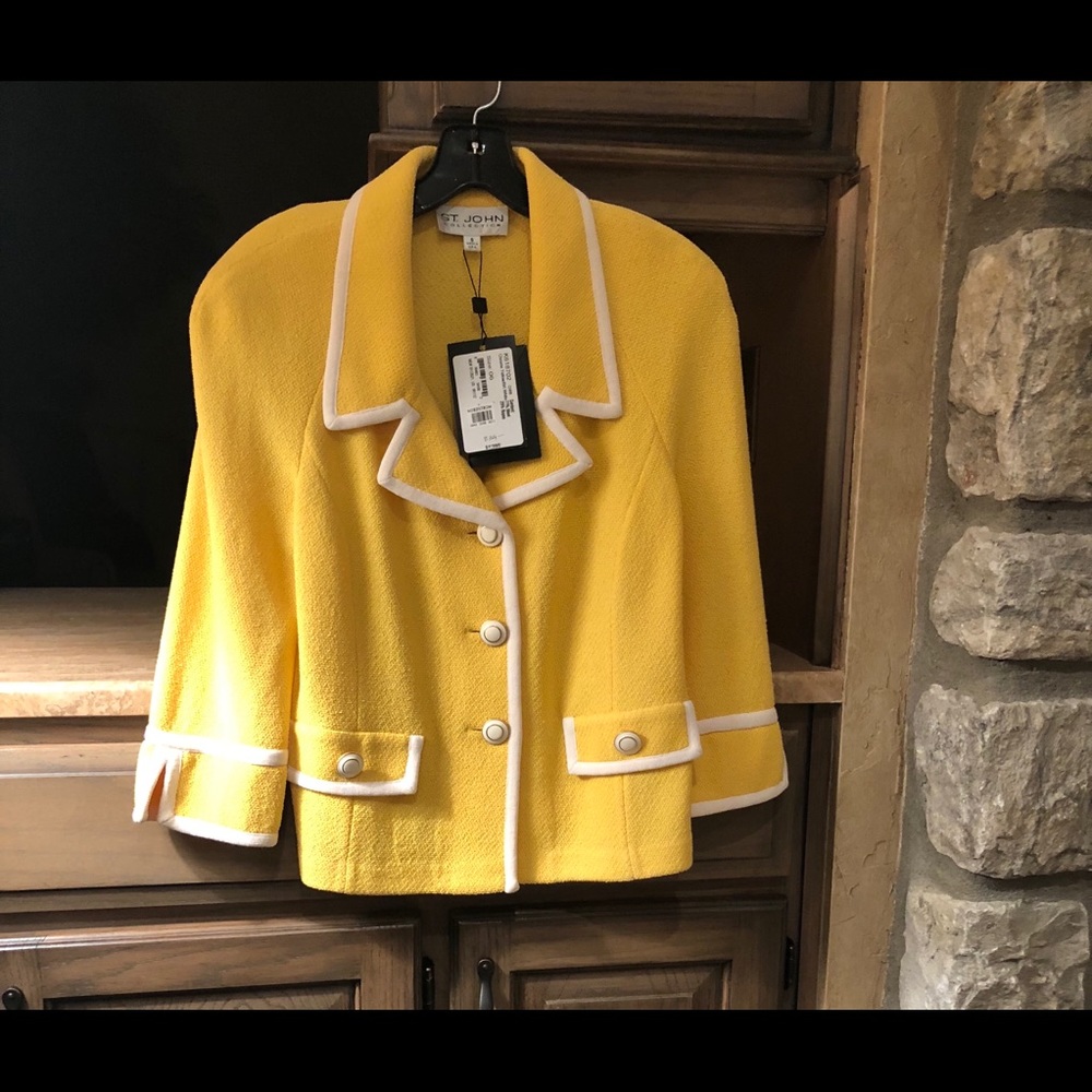Timeless Chrome yellow jacket with white trim.